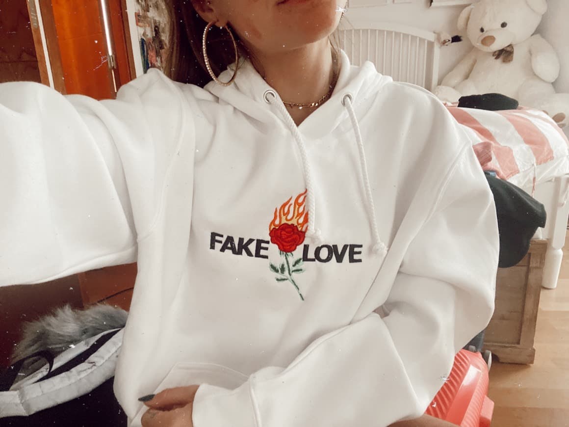 Moda Sudadera fake love