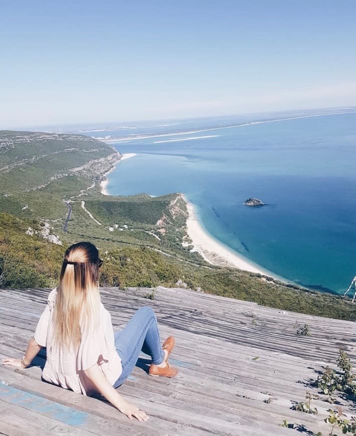 Lugar Miradouro Portinho da Arrábida