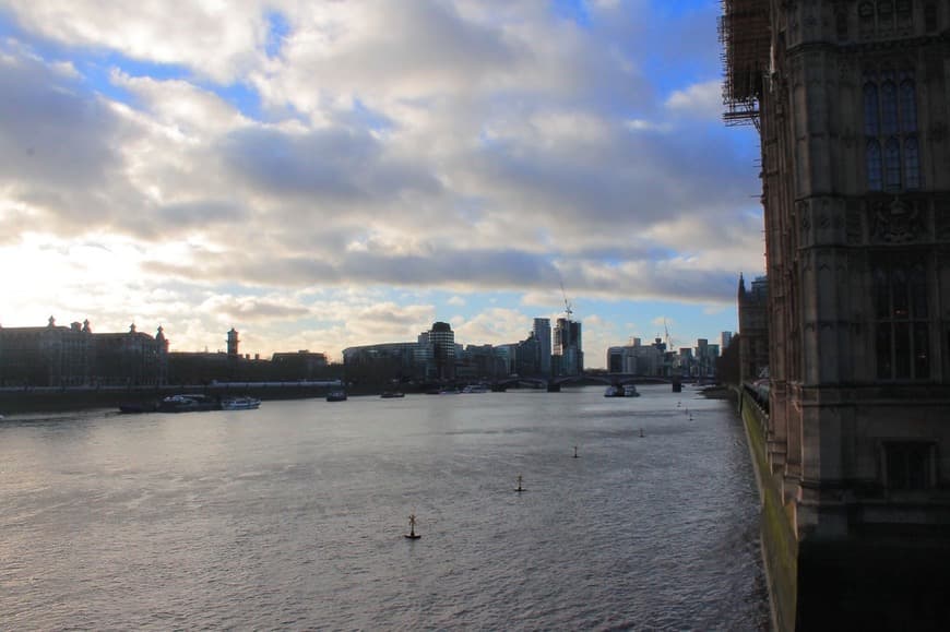 Place Westminster Bridge