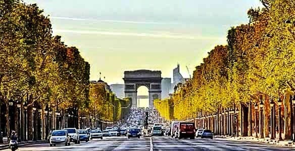 Place Champs Elysees