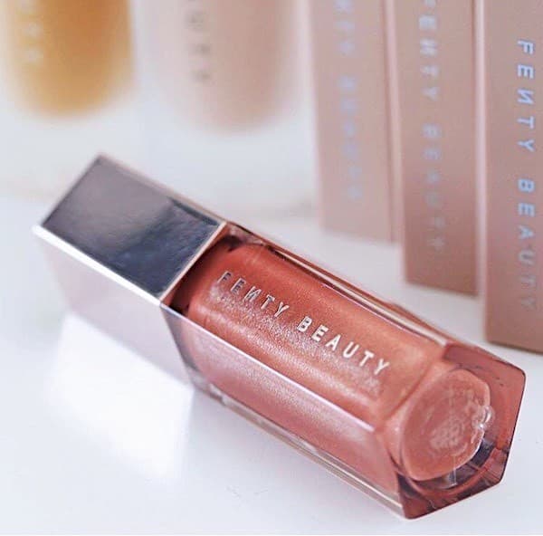 Producto Fenty Beauty Gloss Bomb