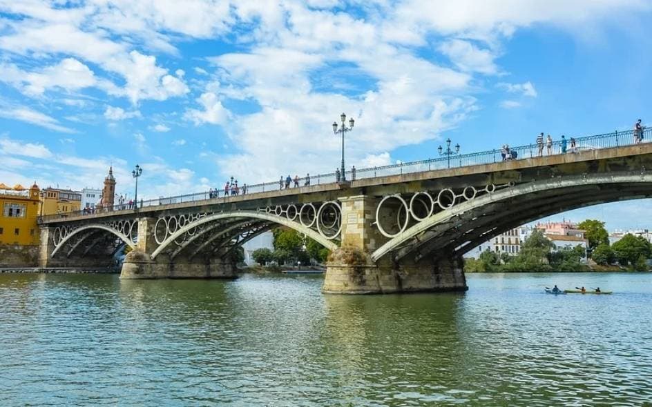 Lugar Puente de Triana