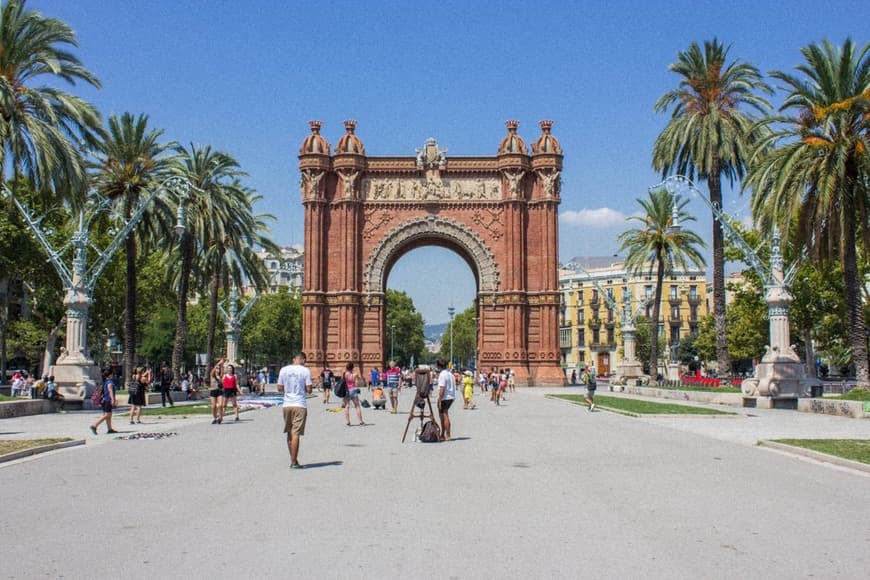 Place Arc de Triomf