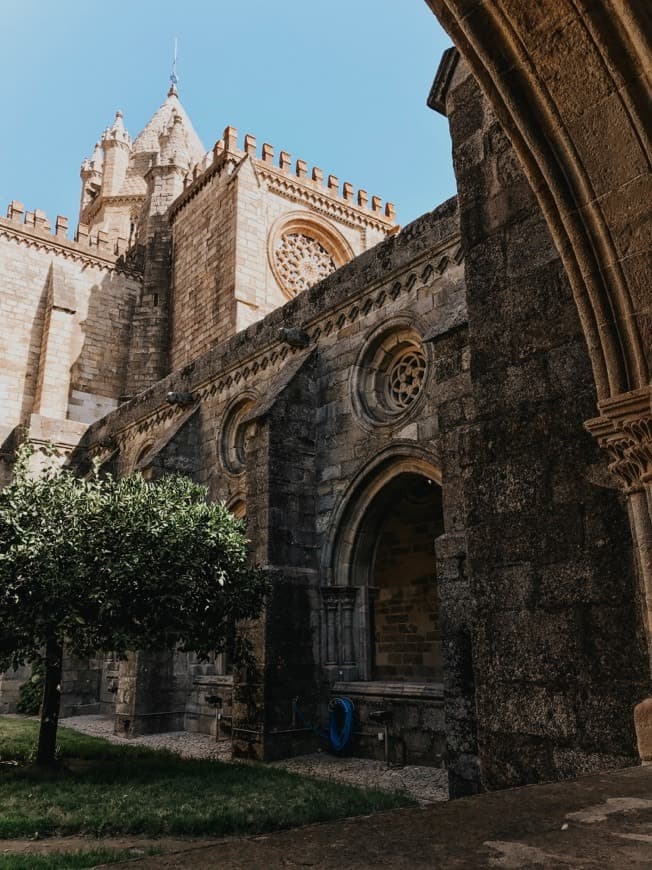 Place Catedral de Évora