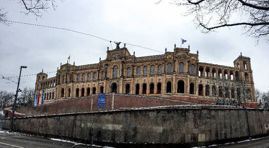 Place Maximilianstraße