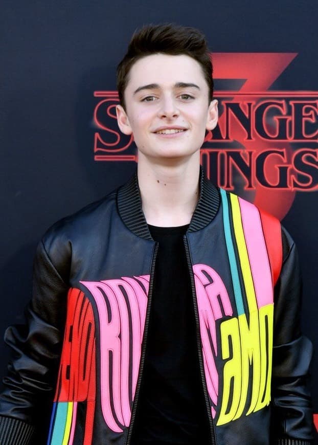 Fashion Noah Schnapp