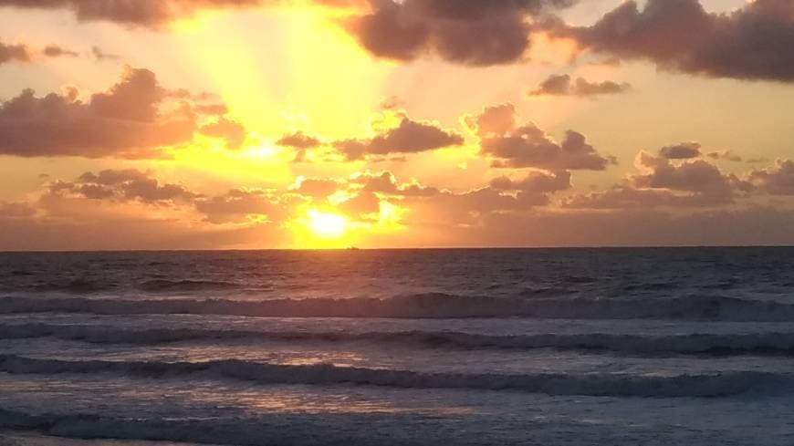 Lugar Praia da Areia Branca