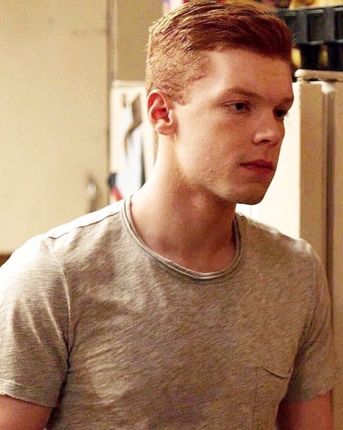 Moda Cameron Monaghan