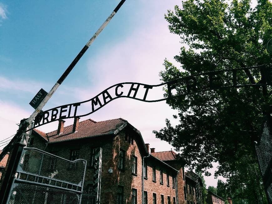 Lugar Campo de Concentração - Auschwitz & Birkenau