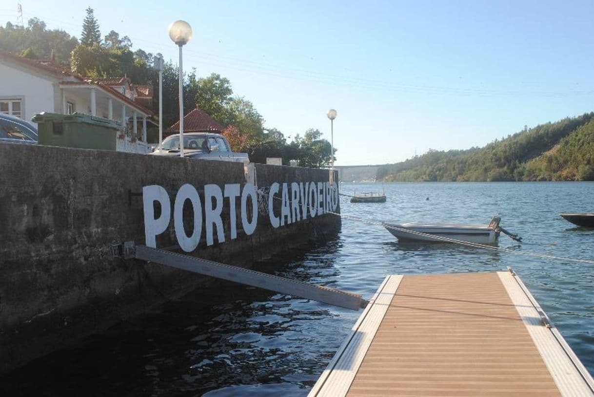 Lugar Marina Porto Carvoeiro