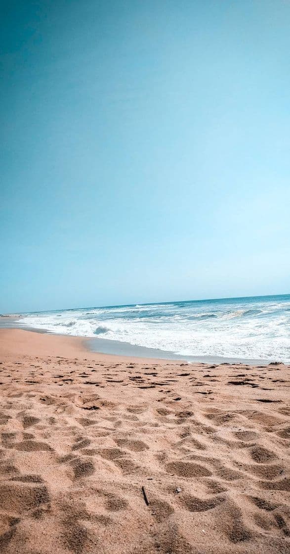 Lugar Praia das Pedras Brancas