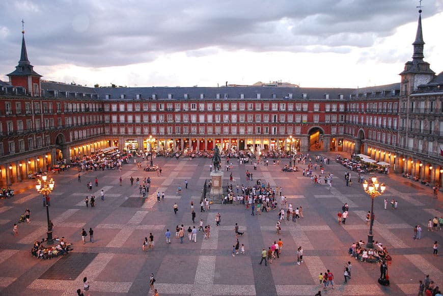 Lugar  Plaza Mayor