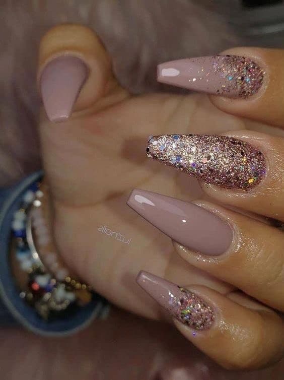 Moda Chic Nails