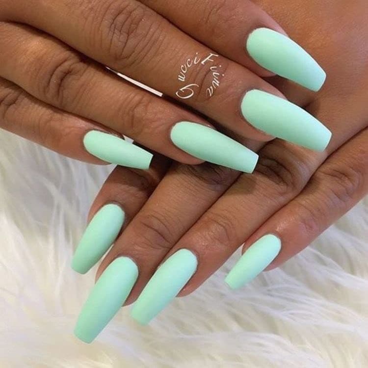 Fashion Green pastel nails