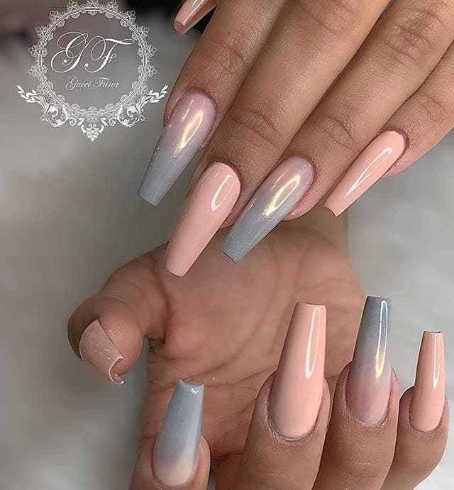 Fashion Pink and grey nails 