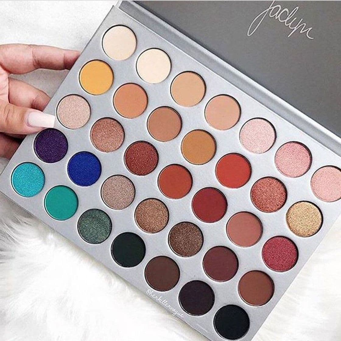 Product JACLYN HILL EYESHADOW PALETTE COLLECTION