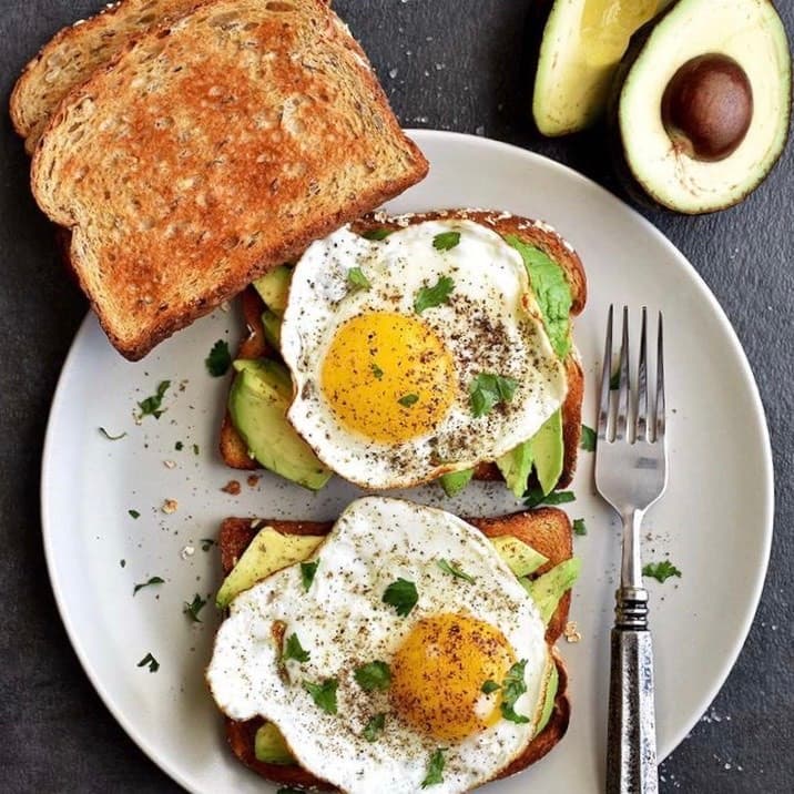 Fashion avocado toast w/ egg