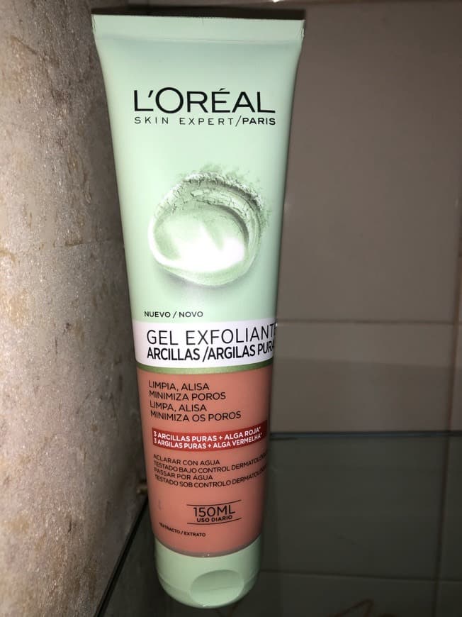 Producto Exfoliante iluminador de Argilas Puras