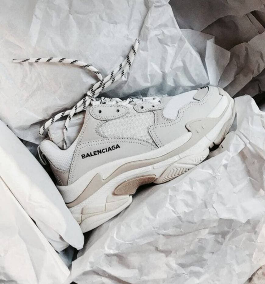 Fashion Balenciagas