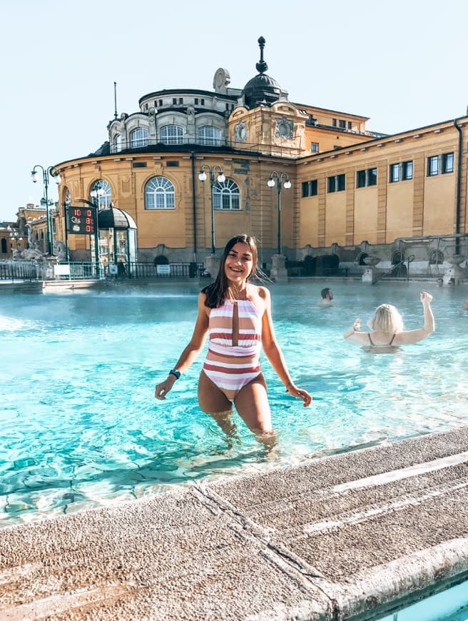 Lugar Széchenyi Thermal Bath