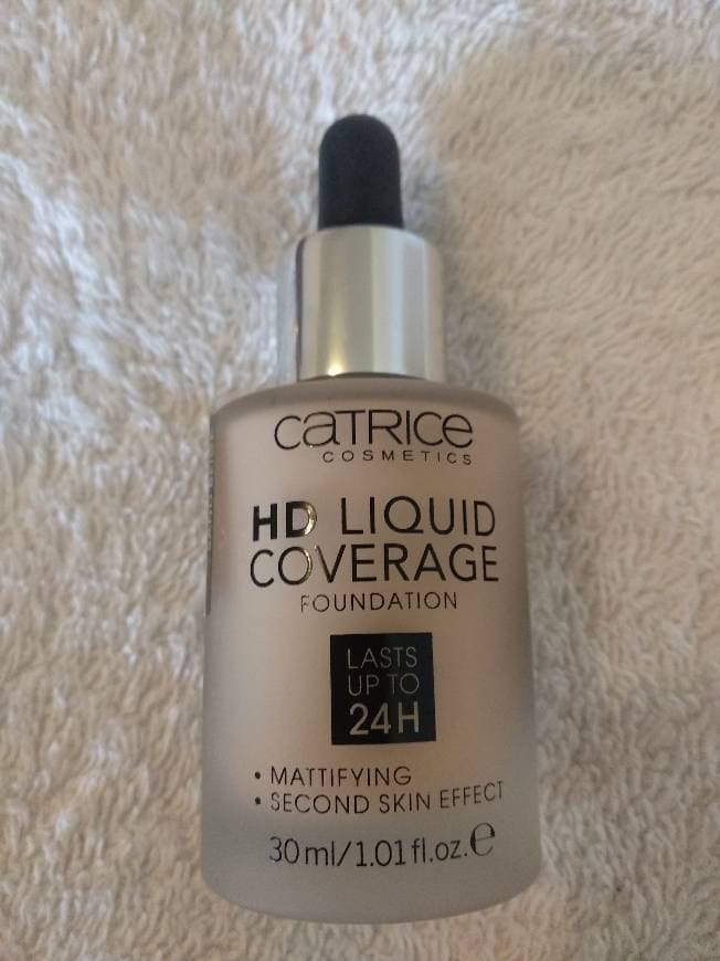 Moda CATRICE HD Liquid Coverage foundation 