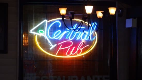 Restaurants Central Pub