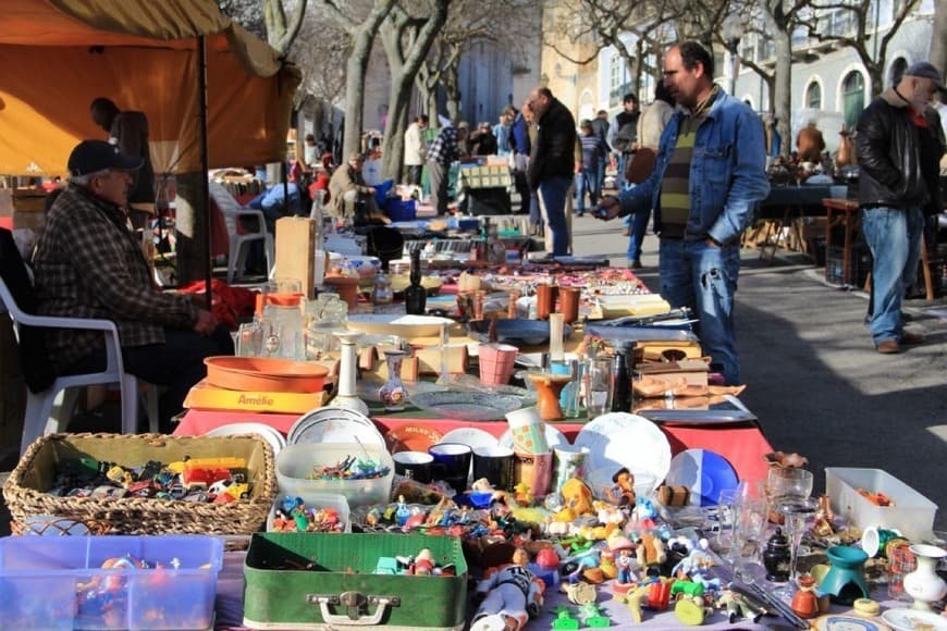 Place Feira da Ladra