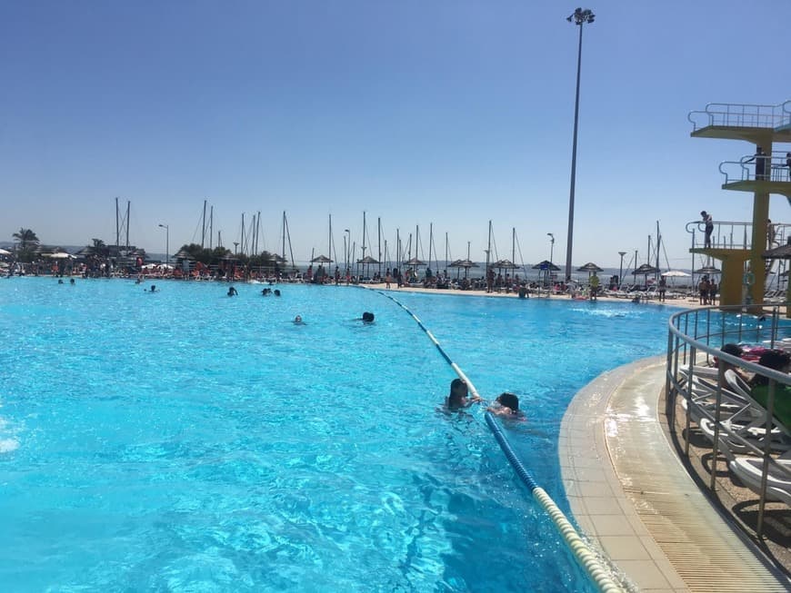 Place Piscina Oceânica de Oeiras