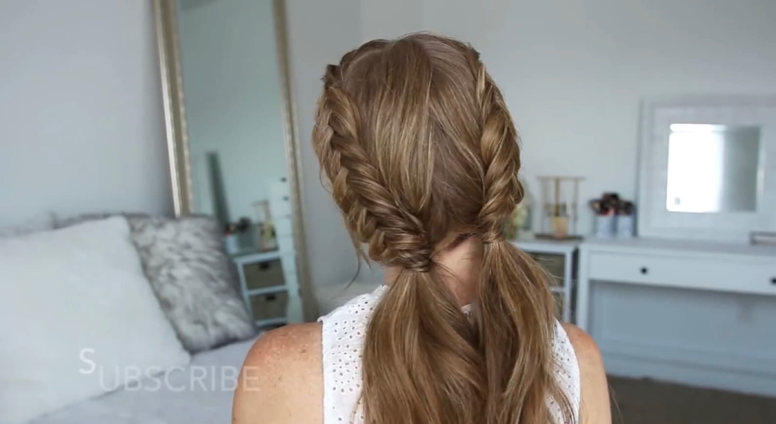 Moda Double Dutch Fishtail Braids