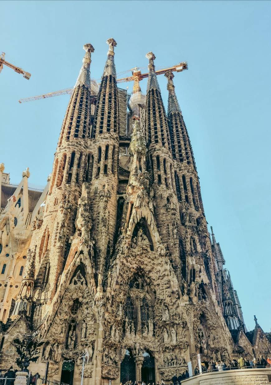 Lugar Sagrada Familia