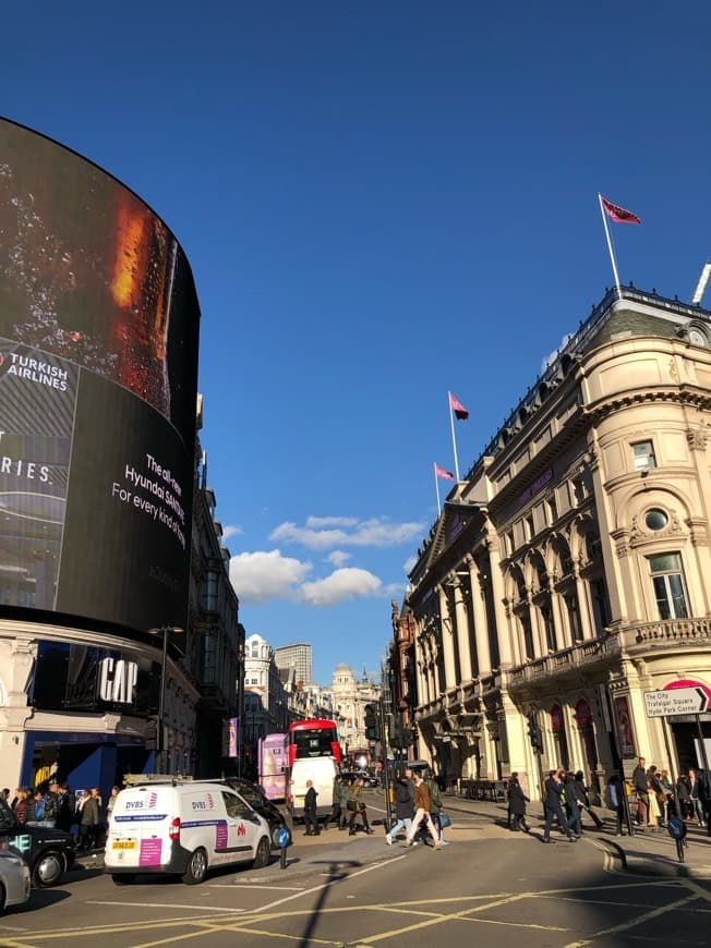 Lugar Piccadilly Circus