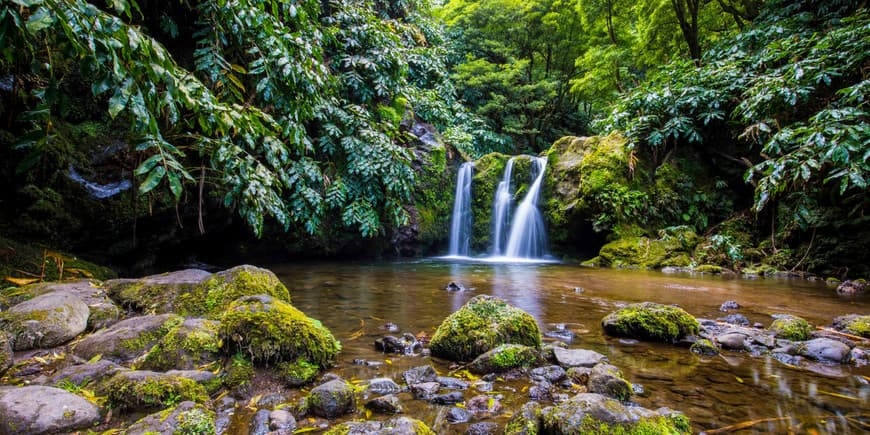 Place Ribeira dos Caldeirões