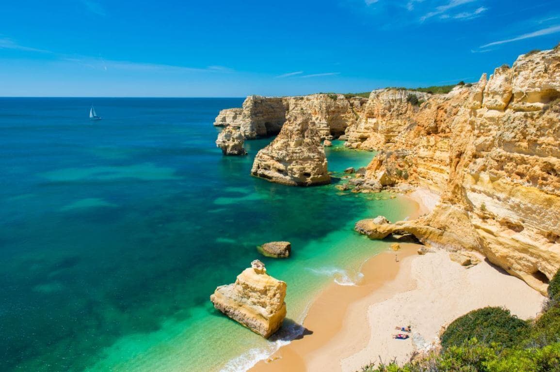 Place Praia da Marinha