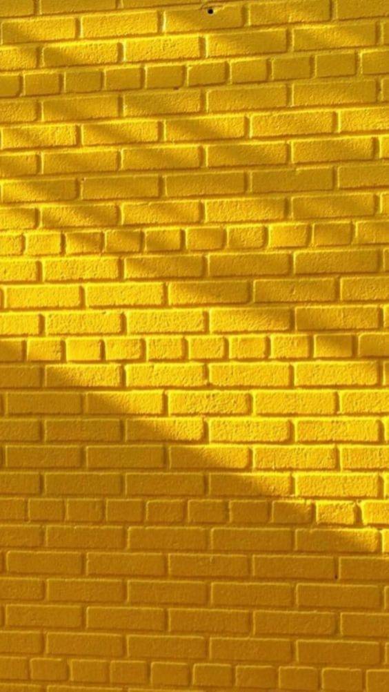 Moda Yellow brick wall