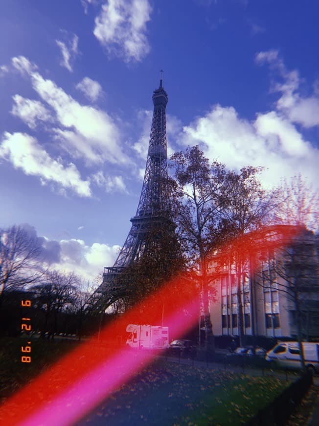 Place Torre Eiffel