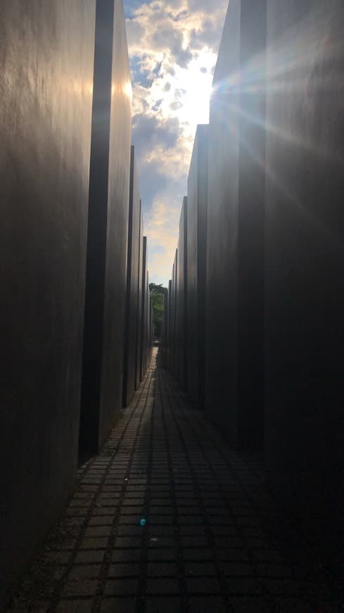 Place Holocaust Denkmal