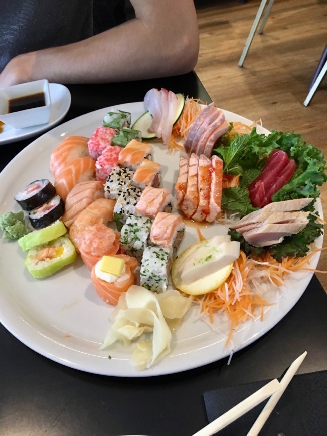 Restaurants Sushinow