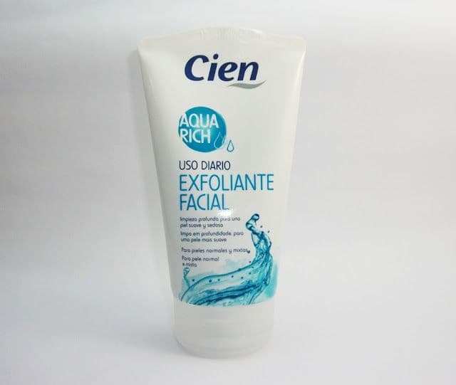 Product Cien esfoliante facial