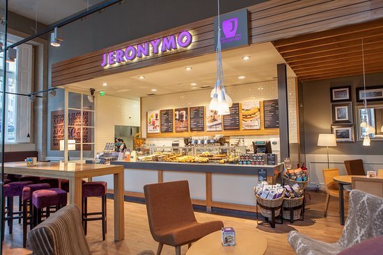 Restaurants Jeronymo S. Bento Station