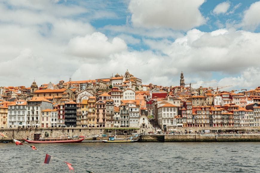 Lugar Ribeira do Porto