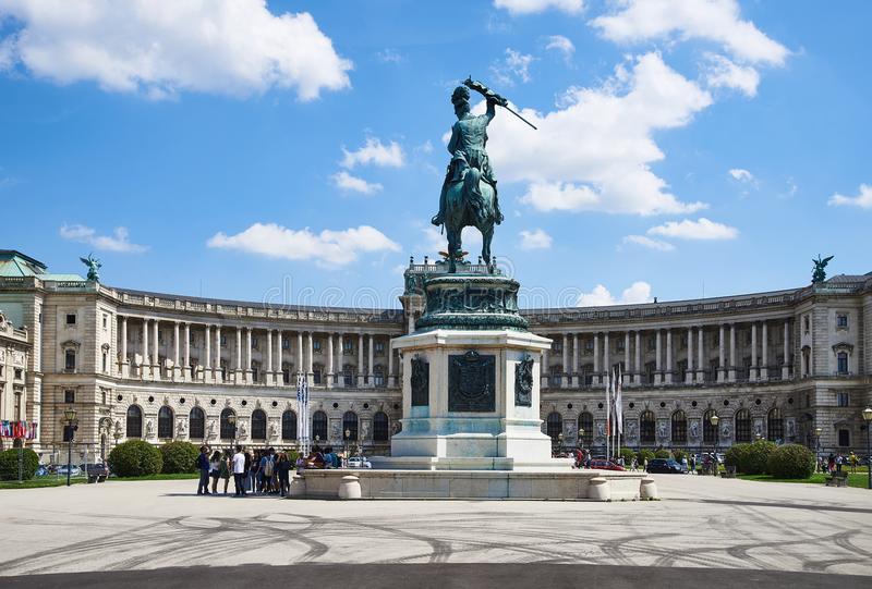 Lugar Heldenplatz