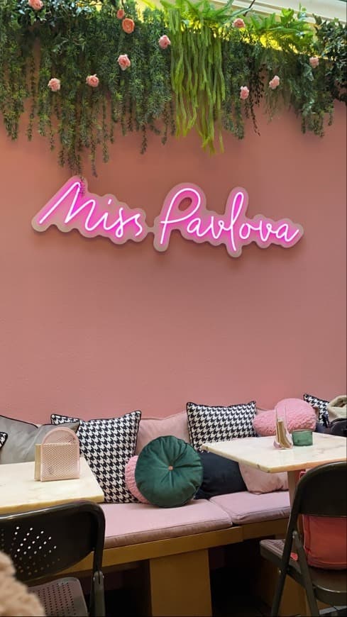 Restaurantes Miss Pavlova