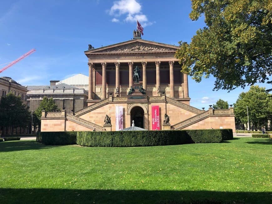 Lugar Antigua Galería Nacional de Berlín