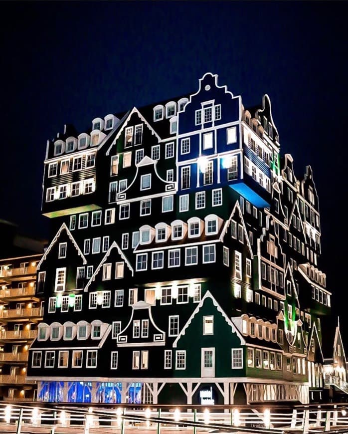 Place Zaandam