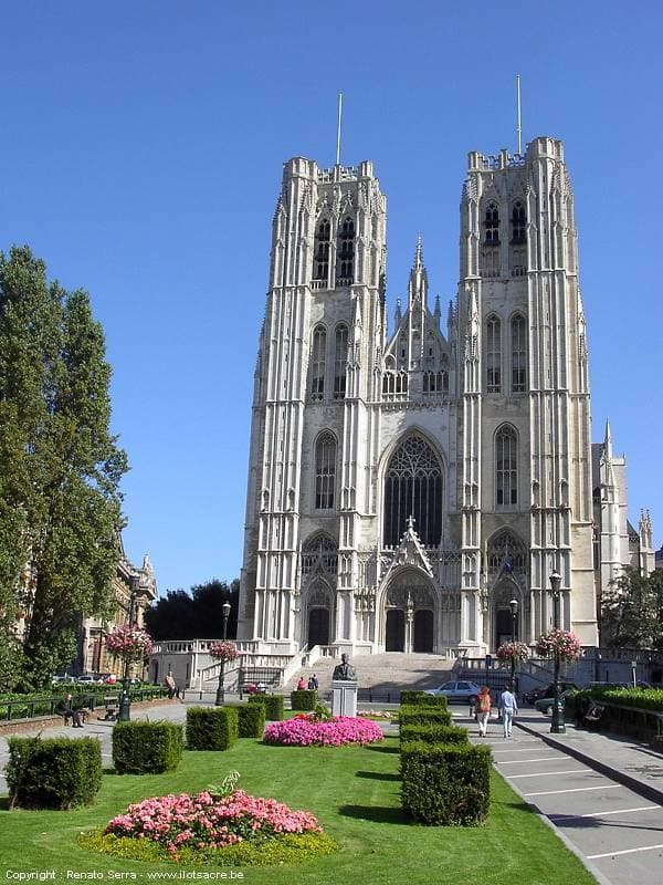 Lugar Catedral de San Miguel y Santa Gúdula de Bruselas