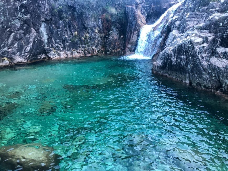 Lugar Cascata da Portela do Homem