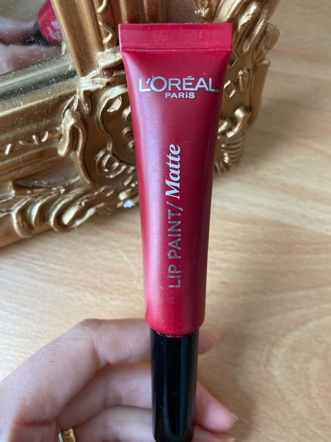 Producto Loreal Lip Paint Matte 205