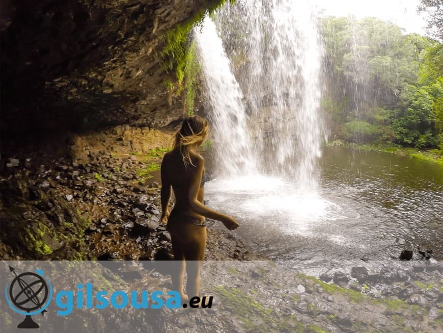 Place The Nimbin and Secret Lakes Tour