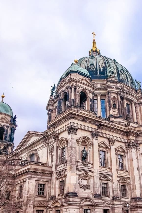 Lugar Catedral de Berlín