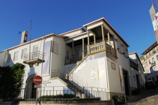 Place Museu Almeida Moreira